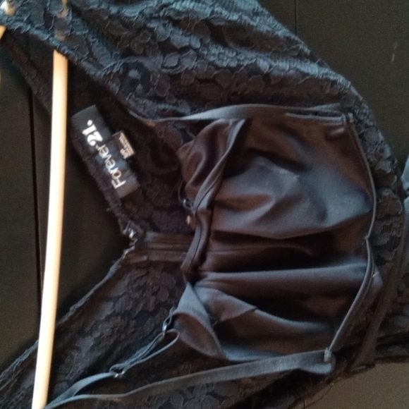 Fun Black lace Forever 21 party dress - Picture 8 of 11